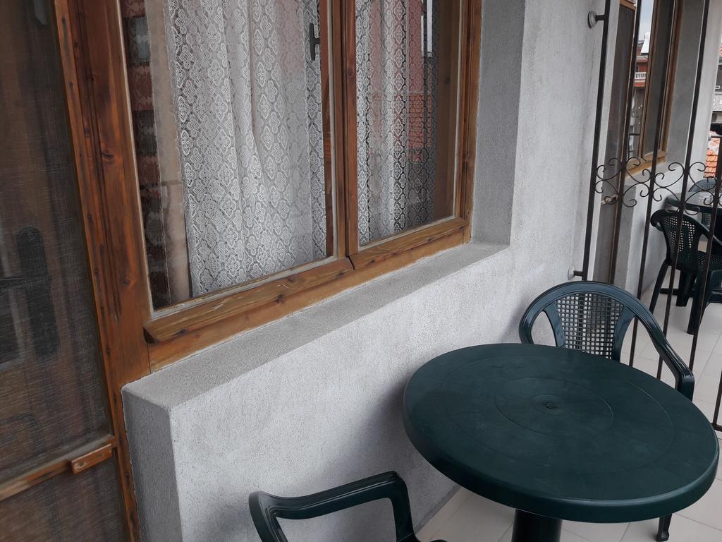 Georgievi Guest House Pomorie Exteriör bild